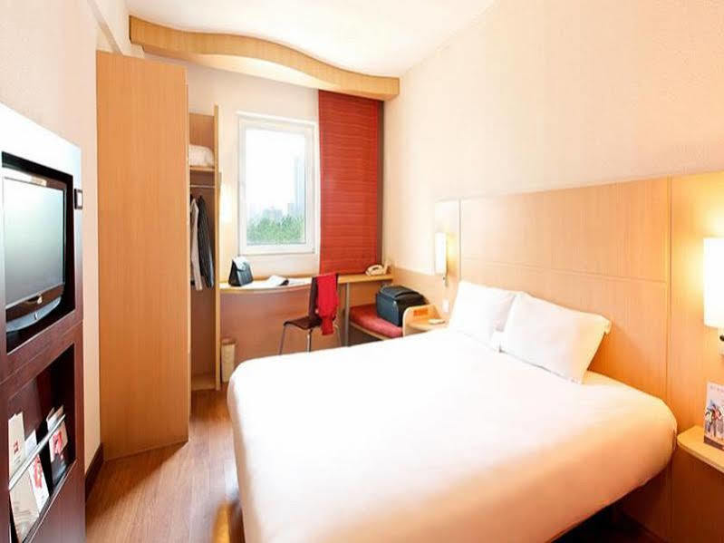 Ibis Leshan City Center מראה חיצוני תמונה