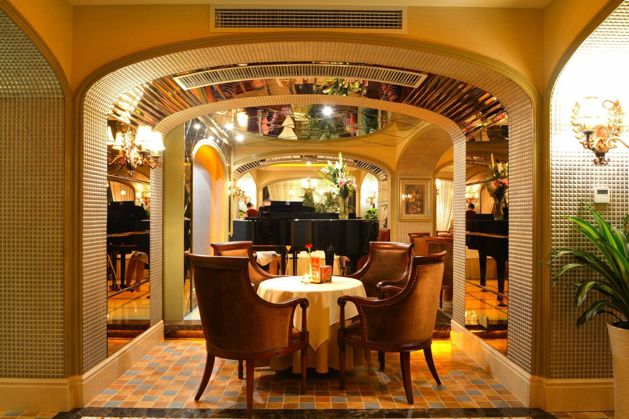 Ibis Leshan City Center מראה חיצוני תמונה